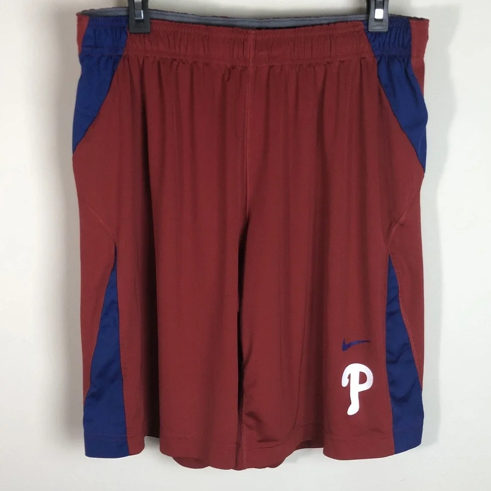 Nike Dri-Fit Performance Philadelphia Phillies Basketball Shorts Red Large